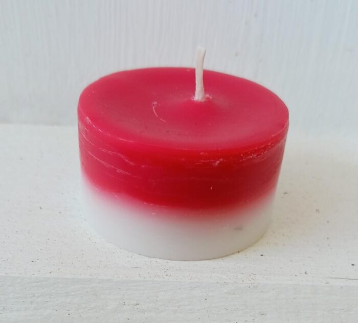 50 x Teelichte Wenzel Nightlights in roter Hülle mit zweifarbigem Wachs – Bild 5